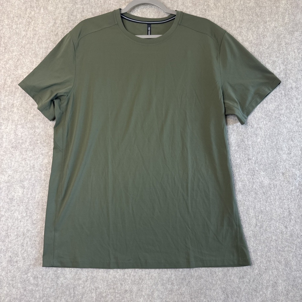 Ten Thousand Versatile Shirt Mens XL Olive Green Short Sleeve Tech Athletic